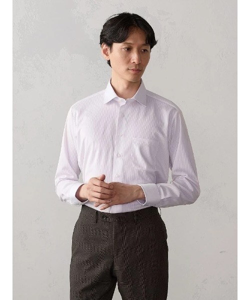 Perfect Suit FActory(パーフェクトスーツファクトリー)の「【完全ノーアイロン/ショートリーチ】長袖アイシャツ ストライプ織 セミワイド ホワイト/ラベンダー WEB限定(ホワイト)(ビジネスシャツ・メンズ・ホワイト/ラベンダー・首回り37cm-裄丈80cm/首回り39cm-裄丈80cm/首回り39cm-裄丈82cm/首回り41cm-裄丈82cm/首回り41cm-裄丈84cm/首回り43cm-裄丈86cm/首回り45cm-裄丈86cm)」の7枚目の写真