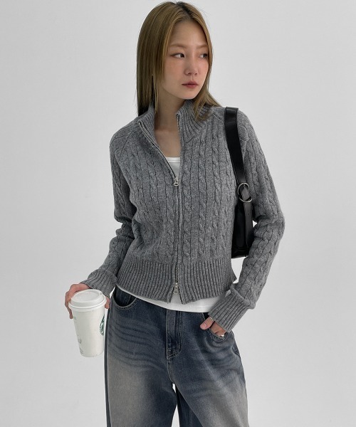 BLACKUP（ブラックアップ）の「[MADE] ベーシックケーブルニットジップアップ（パーカー・レディース・ブラック/グレー・ONESIZE）」の18枚目の写真