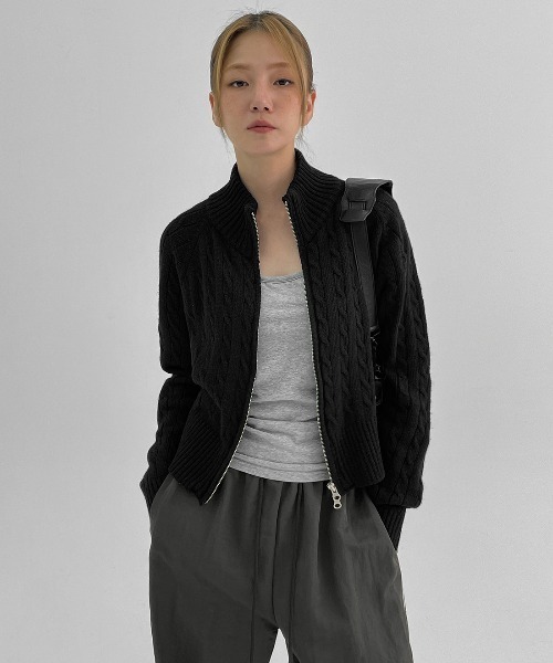 BLACKUP（ブラックアップ）の「[MADE] ベーシックケーブルニットジップアップ（パーカー・レディース・ブラック/グレー・ONESIZE）」の13枚目の写真