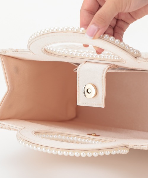 haremode（ハレモード）の「ハンドパール刺繍 パーティ オケージョン バッグ（クラッチバッグ・レディース・シルバー/ブラック/ベージュ・FREE）」の13枚目の写真