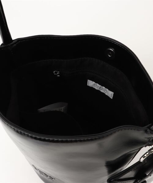 LOWRYS FARM（ローリーズファーム）の「LFポーチツキBAG 252381（トートバッグ・レディース・ブルー/ブラウン/レッド/ブラック・FREE）」の7枚目の写真