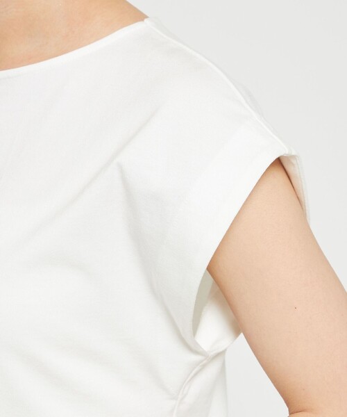 uncrave（アンクレイヴ）の「プレーンストレッチ ショートトップス（Tシャツ/カットソー・レディース・ホワイト系/ブラック系/ベージュ系・F）」の18枚目の写真