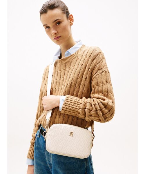 大人気♪☆ ☆モノグラム・クロスボディカメラバッグ JORDAN BRAND JAM MONOGRAM CAMERA BAG / ジョーダン ブランド