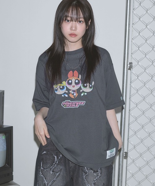 DISCUS(ディスカス)の「Buyer's Select/DISCUS×パワーパフガールズクルーネック半袖ピグメントTシャツ(Tシャツ/カットソー・メンズ・ブラック系2/ホワイト系1/ホワイト系2/ブラック系1・M/L)」の2枚目の写真