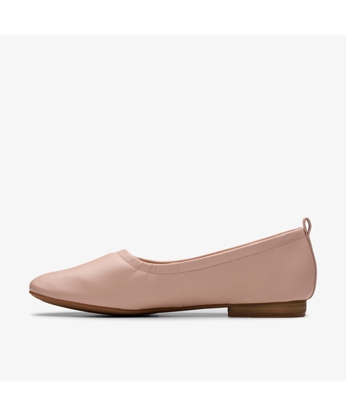 Clarks(クラークス)の「Fawna Soft / フォーナソフト(ライトピンクレザー)(パンプス・レディース・ライトピンク・UK4/UK3/UK3.5/UK4.5/UK5.5/UK5/UK6)」の2枚目の写真