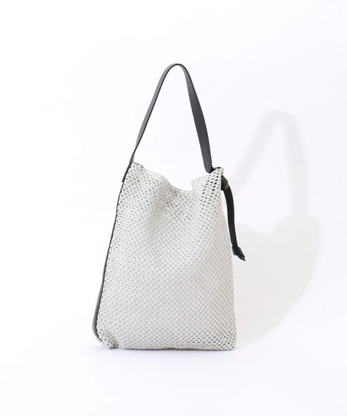 NOLLEY’S（ノーリーズ）の「【MARCO MASI/ マルコマージ】雑材ノットワンハンドルバッグ（ショルダーバッグ・レディース・ライトグレー・FREE）」の12枚目の写真