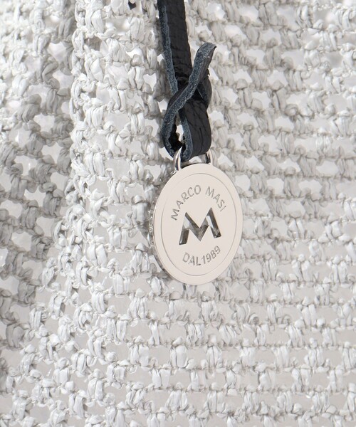 NOLLEY’S（ノーリーズ）の「【MARCO MASI/ マルコマージ】雑材ノットワンハンドルバッグ（ショルダーバッグ・レディース・ライトグレー・FREE）」の17枚目の写真