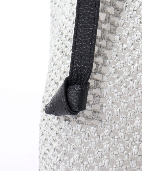 NOLLEY’S（ノーリーズ）の「【MARCO MASI/ マルコマージ】雑材ノットワンハンドルバッグ（ショルダーバッグ・レディース・ライトグレー・FREE）」の18枚目の写真