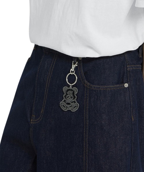 OY(オーワイ)の「『OY/オーワイ』 DOLLY CHARM KEYCHAIN/ドリーチャームキーチェーン(キーホルダー・レディース・ブラック・FREE)」の3枚目の写真