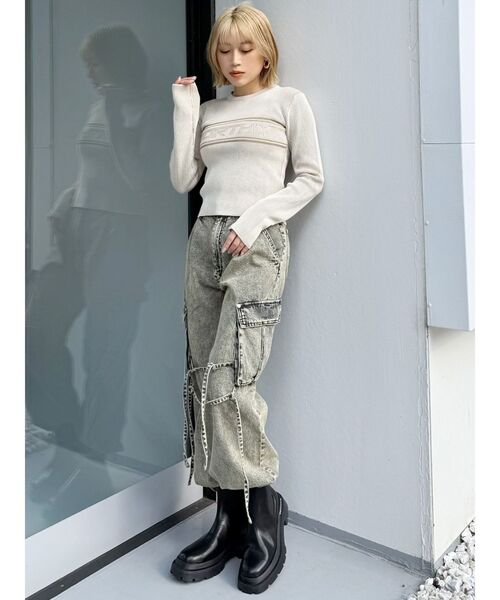 MURUA(ムルーア)の「ストリングデニムカーゴパンツ(デニムパンツ・レディース・ブラック/ブルー・2/1)」の10枚目の写真