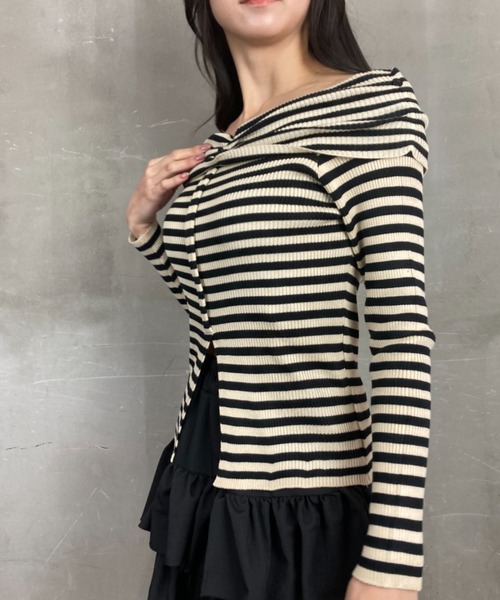 tolene(トレネ)の「オフショルダー ボーダー 肩出し ニットプルオーバー(ニット/セーター・レディース・ブラック/ホワイト×ブラック/ホワイト・FREE)」の17枚目の写真