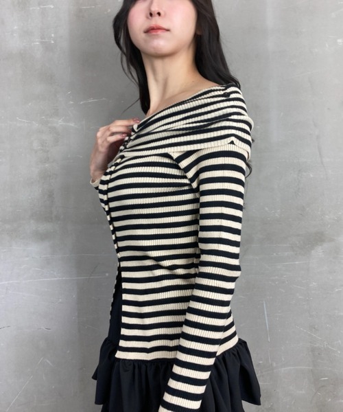 tolene(トレネ)の「オフショルダー ボーダー 肩出し ニットプルオーバー(ニット/セーター・レディース・ブラック/ホワイト×ブラック/ホワイト・FREE)」の18枚目の写真