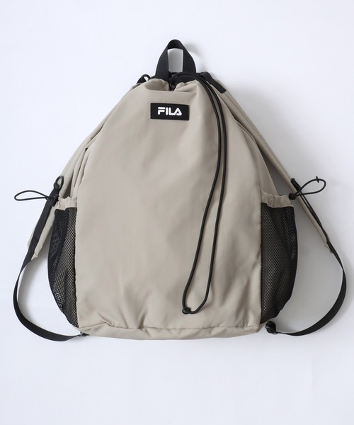 FILA(フィラ)の「FILA/フィラ ロゴ ワンポイントワッペン 2Way ナイロン ドローコード ナップサック/ワンショルダーバッグ/バックパック リュック/レディース メンズ(バックパック/リュック・レディース・ベージュ/グレー/ブラック・FREE)」の3枚目の写真