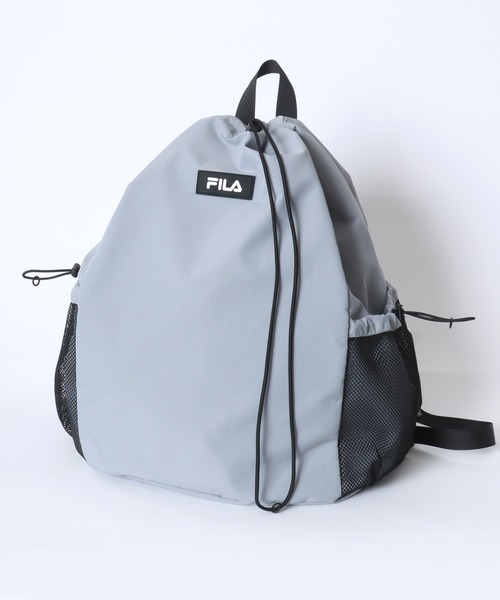 FILA(フィラ)の「FILA/フィラ ロゴ ワンポイントワッペン 2Way ナイロン ドローコード ナップサック/ワンショルダーバッグ/バックパック リュック/レディース メンズ(バックパック/リュック・レディース・ベージュ/グレー/ブラック・FREE)」の8枚目の写真