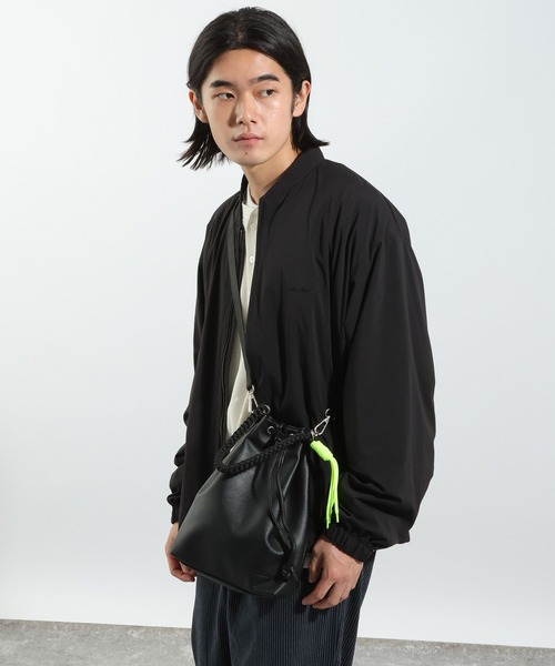 ペニンシュラ シェフ ぬいぐるみと巾着バッグ アミコミハンドルPU巾着