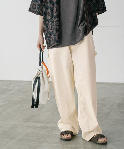 BAYFLOW（ベイフロー）の「アミコミハンドルPU巾着バッグ（ユニセックス）（ショルダーバッグ・メンズ・ナチュラル/ブラウン/ブラック・FREE）」の6枚目の写真