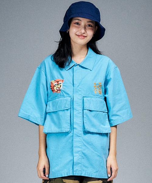 Universal Style Wear(ユニバーサルスタイルウェア)の「Universal Style Wear ベト ファティーグ シャツ(シャツ/ブラウス・メンズ・オフホワイト/ブルー/ブラック/ベージュ・MEDIUM/LARGE/X-LARGE)」の4枚目の写真
