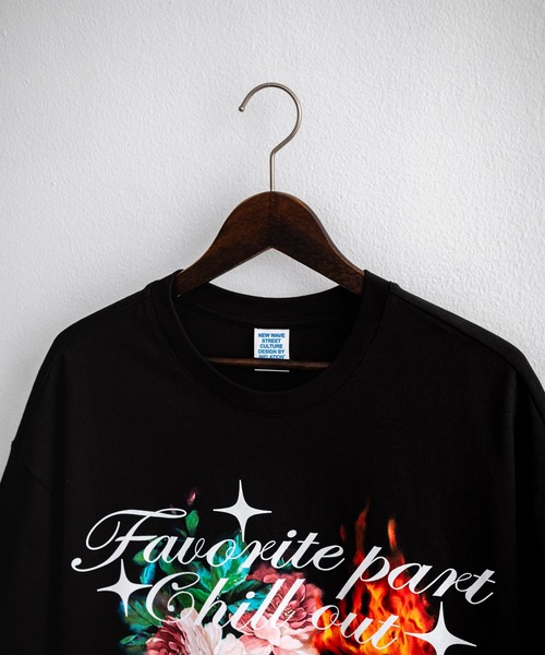 Rocky Monroe(ロッキーモンロー)の「オーバーサイズ ファイヤーフラワーグラフィックプリントクルーネック半袖Tシャツ(Tシャツ/カットソー・メンズ・ブラック/ホワイト・XL/L/M)」の15枚目の写真