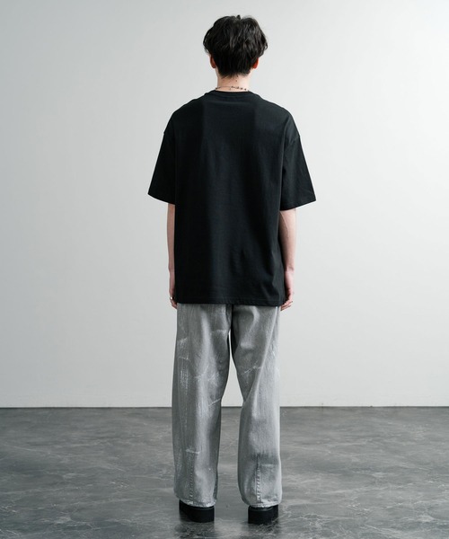 Rocky Monroe(ロッキーモンロー)の「オーバーサイズ ファイヤーフラワーグラフィックプリントクルーネック半袖Tシャツ(Tシャツ/カットソー・メンズ・ブラック/ホワイト・XL/L/M)」の3枚目の写真