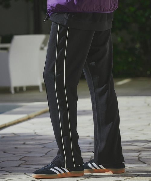 The DUFFER of ST.GEORGE（ザダファーオブセントジョージ）の「POLYESTER JERSEY SET UP TRUCK PANTS：セットアップ トラックパンツ（その他パンツ・メンズ・ブラック/ライトグレー・MEDIUM/LARGE/X-LARGE）」の9枚目の写真