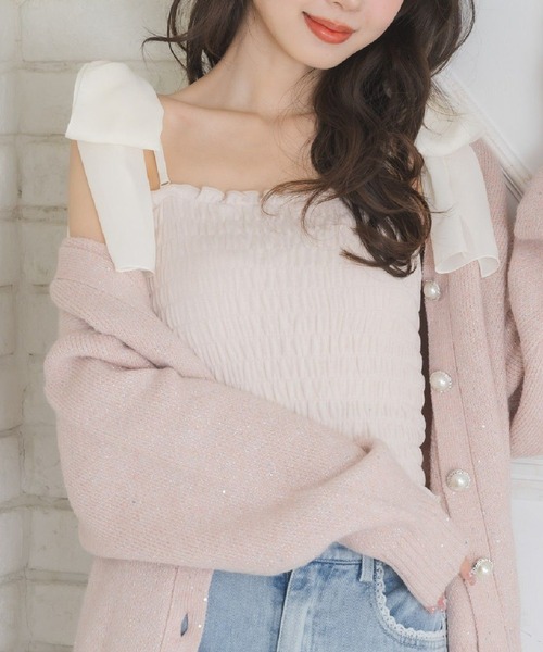 ems excite(エムズエキサイト)の「肩リボンシャーリングキャミ(キャミソール・レディース・ピンク/オフホワイト/ブラック・FREE)」の3枚目の写真