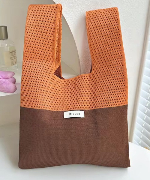 VIBGYOR(ヴィブジョー)の「urbanfemine./バイカラーニットミニバッグ U7434(ハンドバッグ・レディース・オレンジ/ベージュ/パープル/ホワイト/ピンク/グリーン/ブルー/ダークグリーン/ブラウン・FREE)」の15枚目の写真