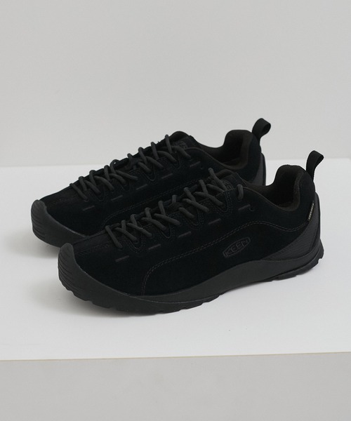 KEEN ブラック Jasper プレミアムレザーアッパー　スニーカー 発売から15周年を迎える＜KEEN＞の定番アウトドアスニーカー