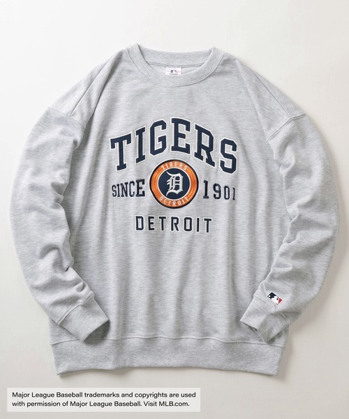 MLB（メジャーリーグベースボール）の「【0】【MAJOR LEAGUE BASEBALL/メジャーリーグベースボール】MLB 4TEAM LOGO ビッグワッペン刺繍デザイン クルーネックスウェット/ビッグシルエット（スウェット・メンズ・グレー/チャコールグレー/ダークブルー/ダークネイビー・XL/L/M）」の3枚目の写真