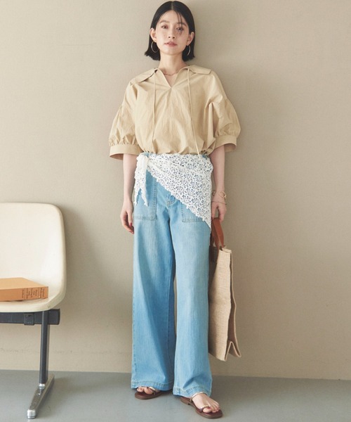 Doux archives（ドゥアルシーヴ）の「ビッグカラースキッパーブラウス（シャツ/ブラウス・レディース・ベージュ/ブラウン/チャコールグレー・38）」の5枚目の写真