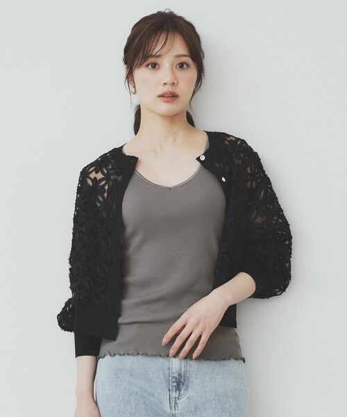 index(インデックス)の「前後2WAY サテンパイピングリブタンクトップ【洗濯機洗い可】(タンクトップ・レディース・ブラック/チャコールグレー/オフホワイト/ゴールド系5/シルバー系5・00)」の3枚目の写真