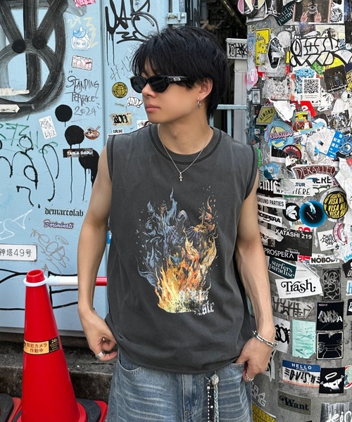 ADAMASTE(アダマスト)の「cutoff graphic pigment sleeveless T-shirt - カットオフグラフィックピグメントノースリーブ(Tシャツ/カットソー・メンズ・ブラック系その他/ブラック系その他2・MEDIUM/LARGE)」の4枚目の写真