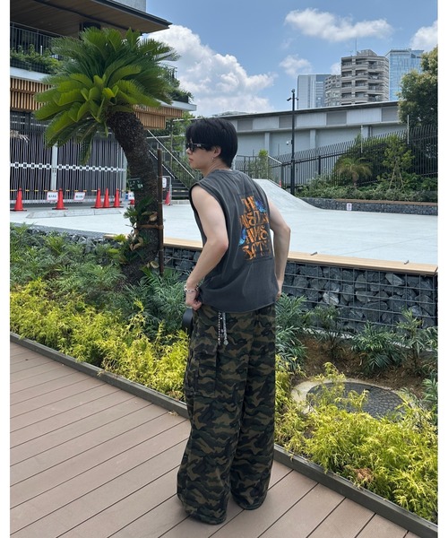 ADAMASTE(アダマスト)の「cutoff graphic pigment sleeveless T-shirt - カットオフグラフィックピグメントノースリーブ(Tシャツ/カットソー・メンズ・ブラック系その他/ブラック系その他2・MEDIUM/LARGE)」の21枚目の写真