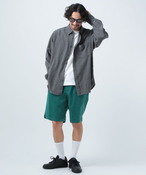 BAYFLOW（ベイフロー）の「[幅広いシーンで活躍]ストレッチリネンシャツ（シャツ/ブラウス・メンズ・ピンク/チャコール/オフホワイト/ブルー・MEDIUM/LARGE）」の16枚目の写真