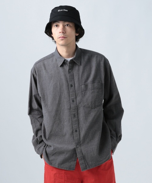 BAYFLOW（ベイフロー）の「[幅広いシーンで活躍]ストレッチリネンシャツ（シャツ/ブラウス・メンズ・ピンク/チャコール/オフホワイト/ブルー・MEDIUM/LARGE）」の21枚目の写真