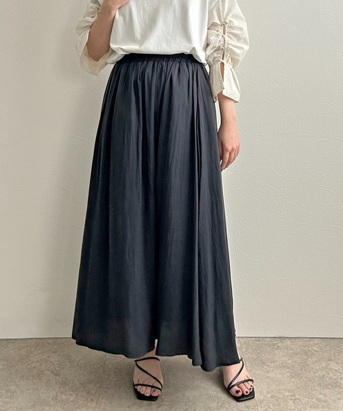 LHELBIE(レルビエ)の「割線フレアスカート(スカート・レディース・ブルー/パープル/ブラック・M)」の2枚目の写真