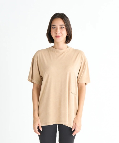 ROXY(ロキシー)の「BEAUTY IN MIND TEE /ロキシーオーバーシルエット水陸両用半袖Tシャツ(Tシャツ/カットソー・レディース・ブラック/パープル/ベージュ・MEDIUM/LARGE/SMALL)」の1枚目の写真