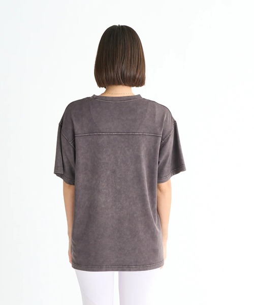 ROXY(ロキシー)の「BEAUTY IN MIND TEE /ロキシーオーバーシルエット水陸両用半袖Tシャツ(Tシャツ/カットソー・レディース・ブラック/パープル/ベージュ・MEDIUM/LARGE/SMALL)」の5枚目の写真