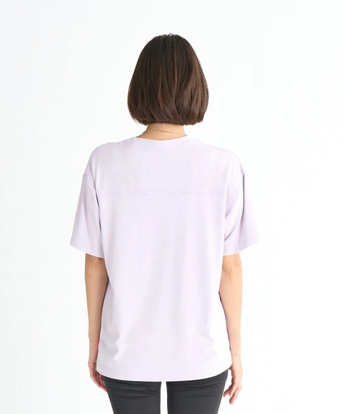 ROXY(ロキシー)の「BEAUTY IN MIND TEE /ロキシーオーバーシルエット水陸両用半袖Tシャツ(Tシャツ/カットソー・レディース・ブラック/パープル/ベージュ・MEDIUM/LARGE/SMALL)」の11枚目の写真