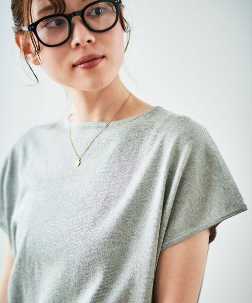 le.coeur blanc(ルクールブラン)の「《手洗い可能》フレンチスリーブラメニット(ニット/セーター・レディース・グレー/ラベンダー/ベージュ・38)」の8枚目の写真