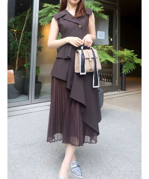 ダズリン　アシメプリーツトレンチワンピース　チャコールグレー　dazzlin dazzlin（ダズリン）の「アシメプリーツトレンチワンピース