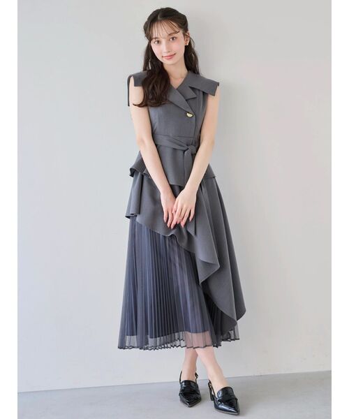 dazzlin（ダズリン）の「アシメプリーツトレンチワンピース