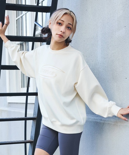 DURAS（デュラス）の「ロゴスウェットプルオーバー（スウェット・レディース・オフホワイト/チャコール/オレンジ・MEDIUM/SMALL）」の8枚目の写真