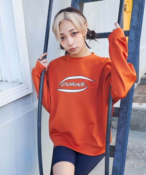 DURAS（デュラス）の「ロゴスウェットプルオーバー（スウェット・レディース・オフホワイト/チャコール/オレンジ・MEDIUM/SMALL）」の6枚目の写真