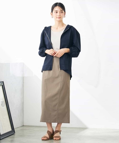 a.v.v(アーヴェヴェ)の「バックフレアシアーパーカー(パーカー・レディース・チャコールグレー/ネイビー/ホワイト・34/36/40/38/42)」の10枚目の写真