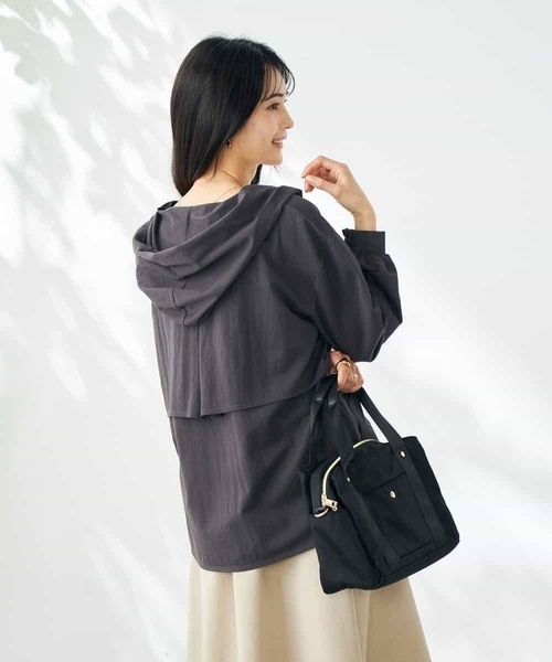 a.v.v(アーヴェヴェ)の「バックフレアシアーパーカー(パーカー・レディース・チャコールグレー/ネイビー/ホワイト・34/36/40/38/42)」の22枚目の写真