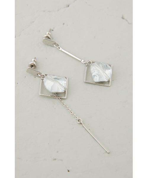 AZUL by moussy(アズールバイマウジー)の「クリアメタルアシンメトリーピアス(ピアス(両耳用)・レディース・シルバー/ゴールド系その他・FREE)」の6枚目の写真