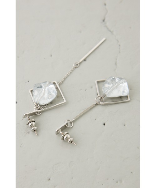AZUL by moussy(アズールバイマウジー)の「クリアメタルアシンメトリーピアス(ピアス(両耳用)・レディース・シルバー/ゴールド系その他・FREE)」の8枚目の写真