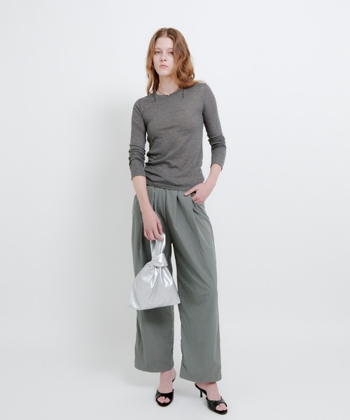 kiehtova(キエトヴァ)の「【kiehtova】AIRY WIDE PANTS/エアリー ワイド パンツ(カーゴパンツ・レディース・チャコールグレー/ライトグレー・M/L)」の1枚目の写真