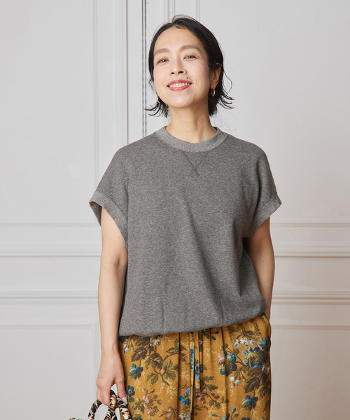 IENA LA BOUCLE(イエナラブークル)の「IENA LA BOUCLE 裏毛スリーブレスカットソー(Tシャツ/カットソー・レディース・グレー・FREE)」の1枚目の写真