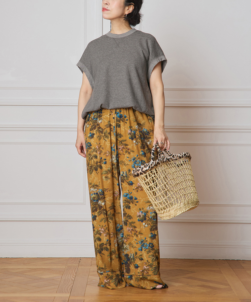 IENA LA BOUCLE(イエナラブークル)の「IENA LA BOUCLE 裏毛スリーブレスカットソー(Tシャツ/カットソー・レディース・グレー・FREE)」の2枚目の写真